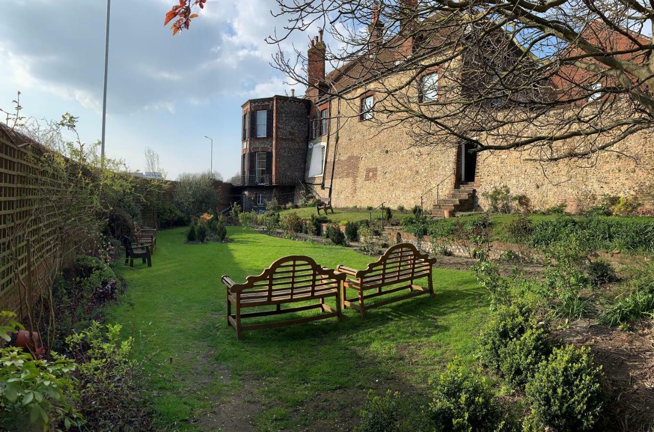Castle House 3*